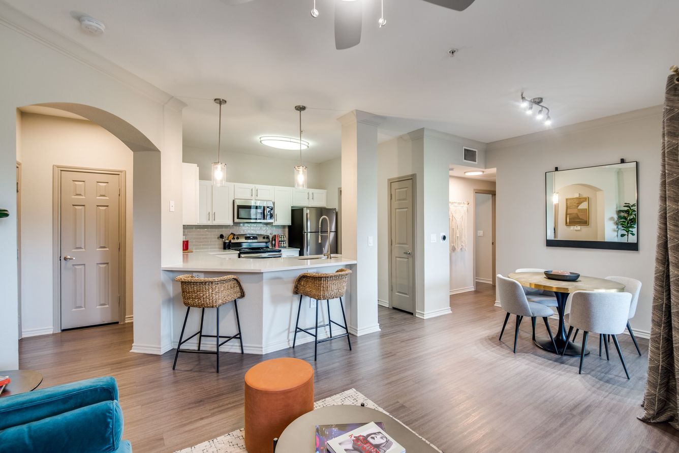Briar Forest Apartments Aventura on Briar Forest