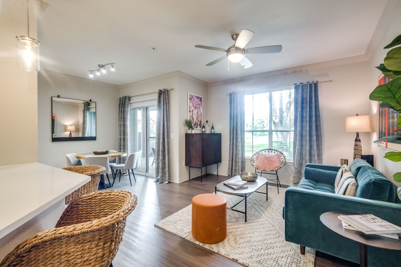 Energy Corridor Apartments Aventura on Briar Forest Home