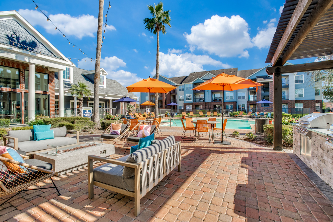 Briar Forest Apartments Aventura on Briar Forest